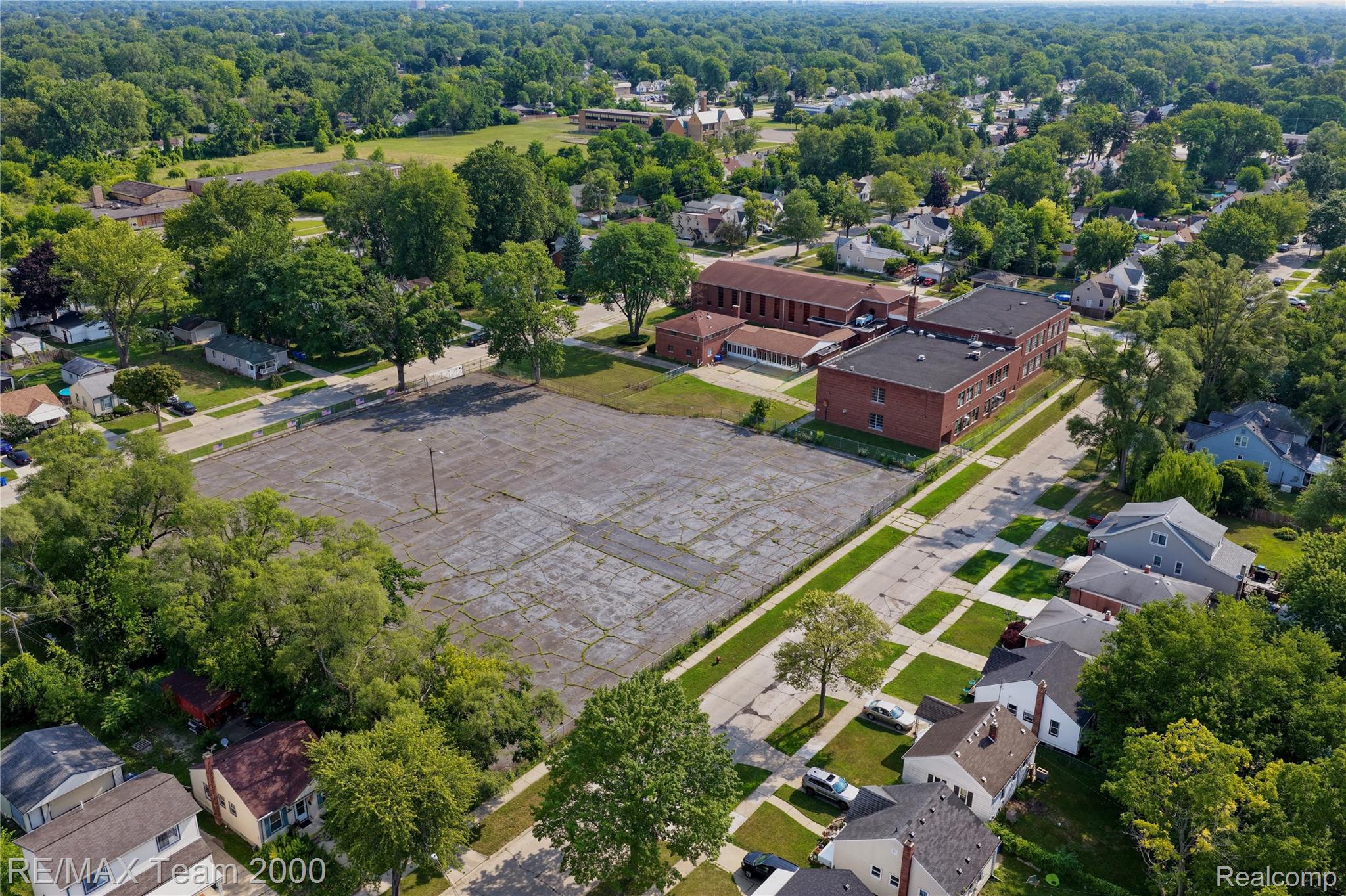 26123 Mcdonald Street Property Photo 5