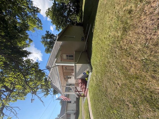 449 Midway Avenue Property Photo 3