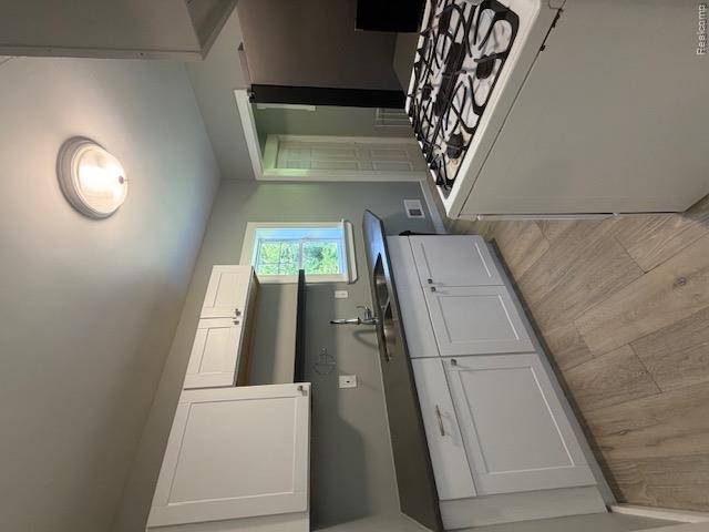 449 Midway Avenue Property Photo 8
