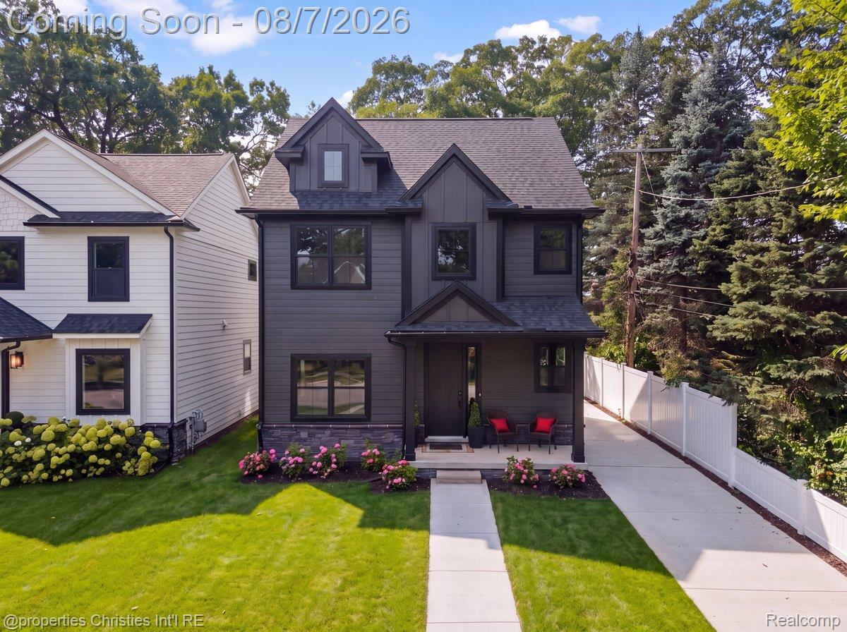 1935 Brookwood Avenue Property Photo 1