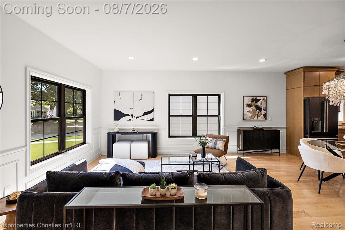 1935 Brookwood Avenue Property Photo 6