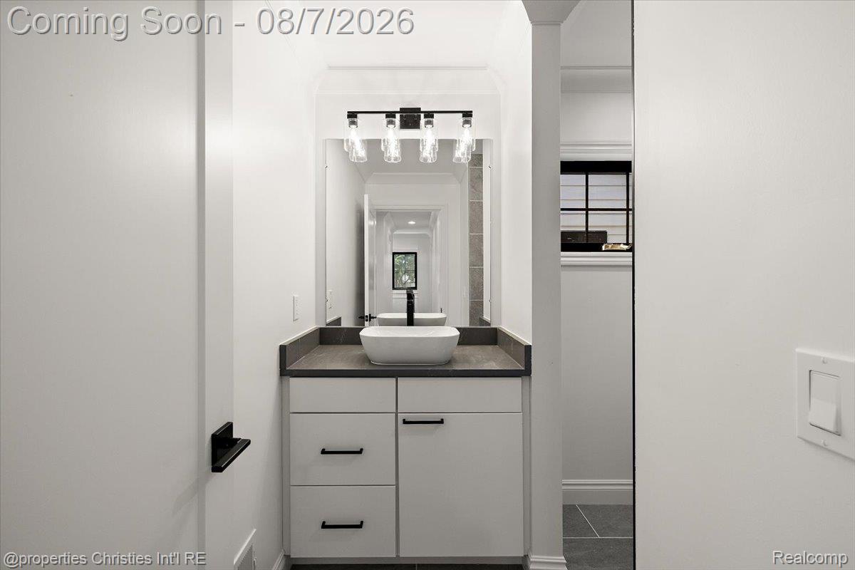 1935 Brookwood Avenue Property Photo 34