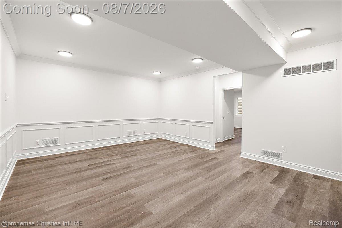 1935 Brookwood Avenue Property Photo 39