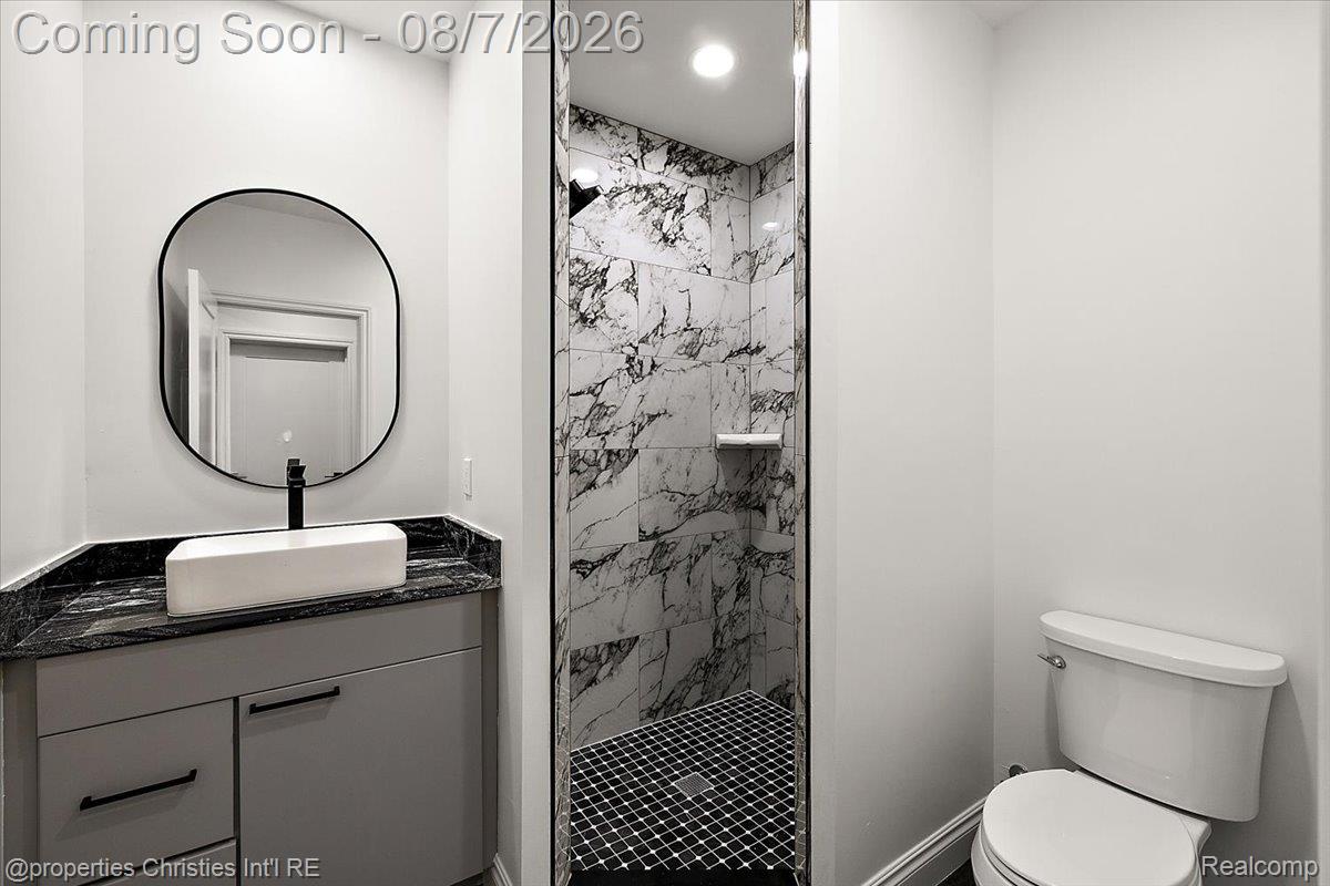 1935 Brookwood Avenue Property Photo 41