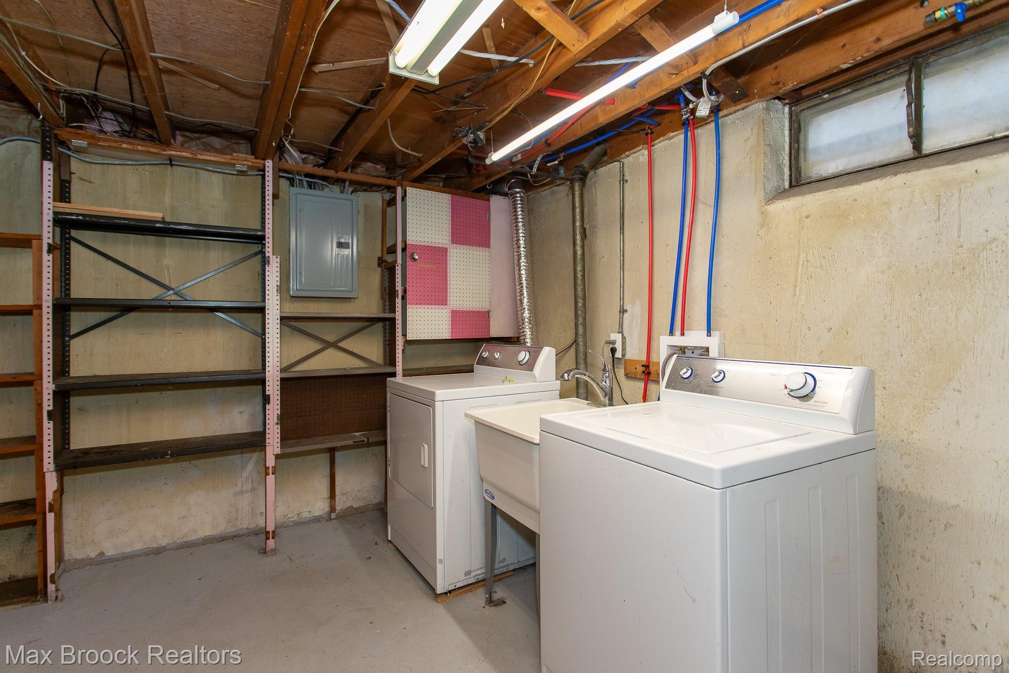 8501 Northfield Boulevard Property Photo 36