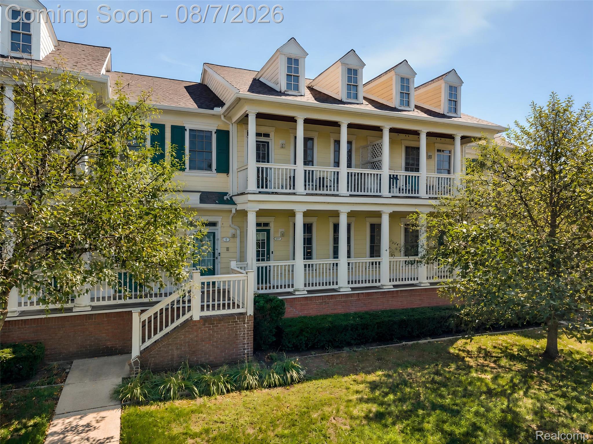 300 Beverly Avenue Property Photo 1