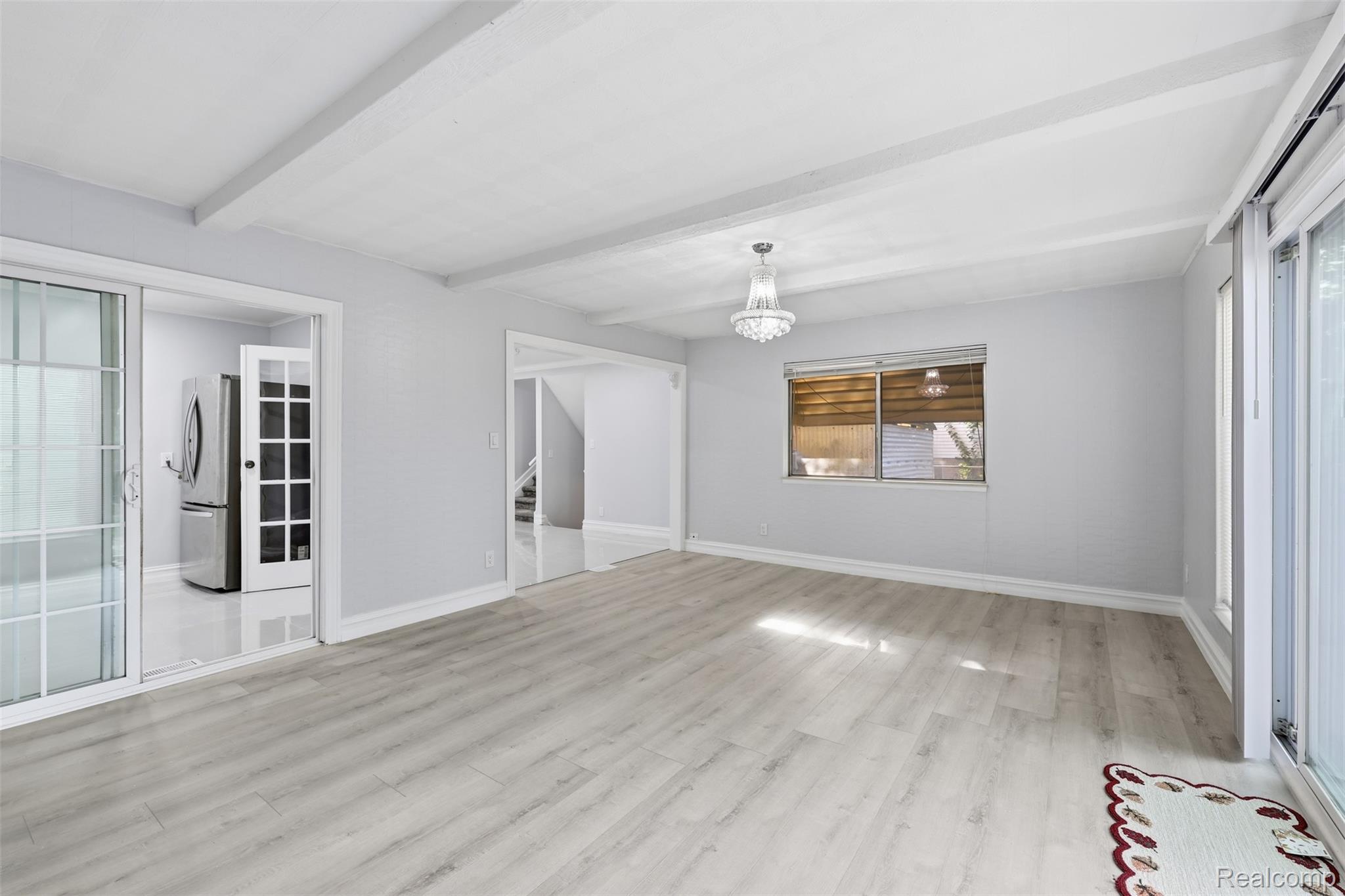 4661 N Tuxedo Drive Property Photo 11