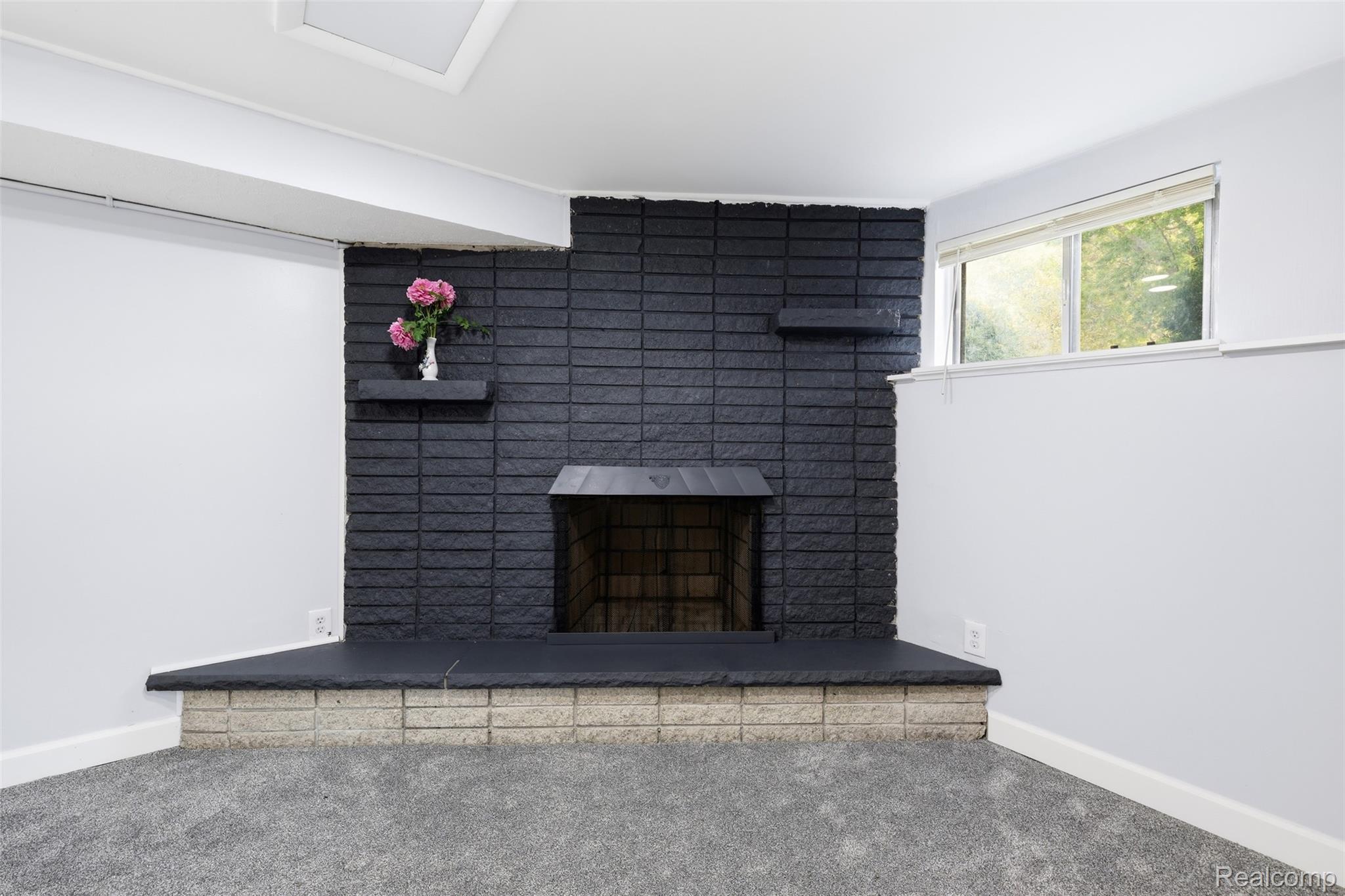 4661 N Tuxedo Drive Property Photo 13
