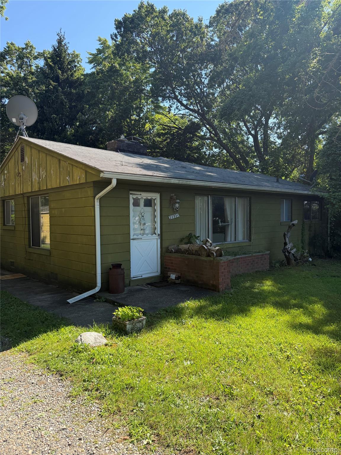 24934 23 Mile Road Property Photo 2