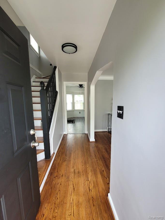 20024 Hartwell Street Property Photo 4