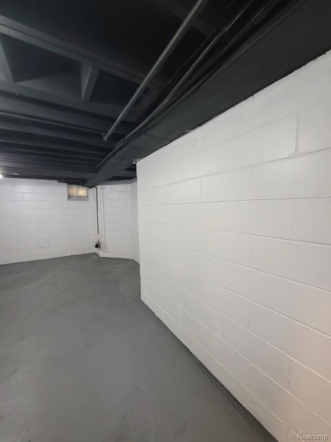 20024 Hartwell Street Property Photo 26