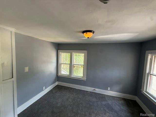 917 E 8th Street Property Photo 12