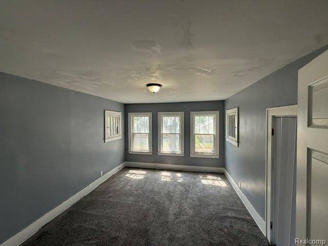 917 E 8th Street Property Photo 14