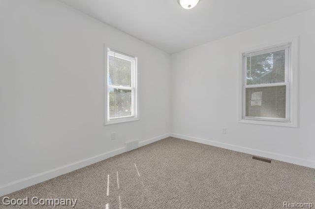 23161 Hill Avenue Property Photo 24