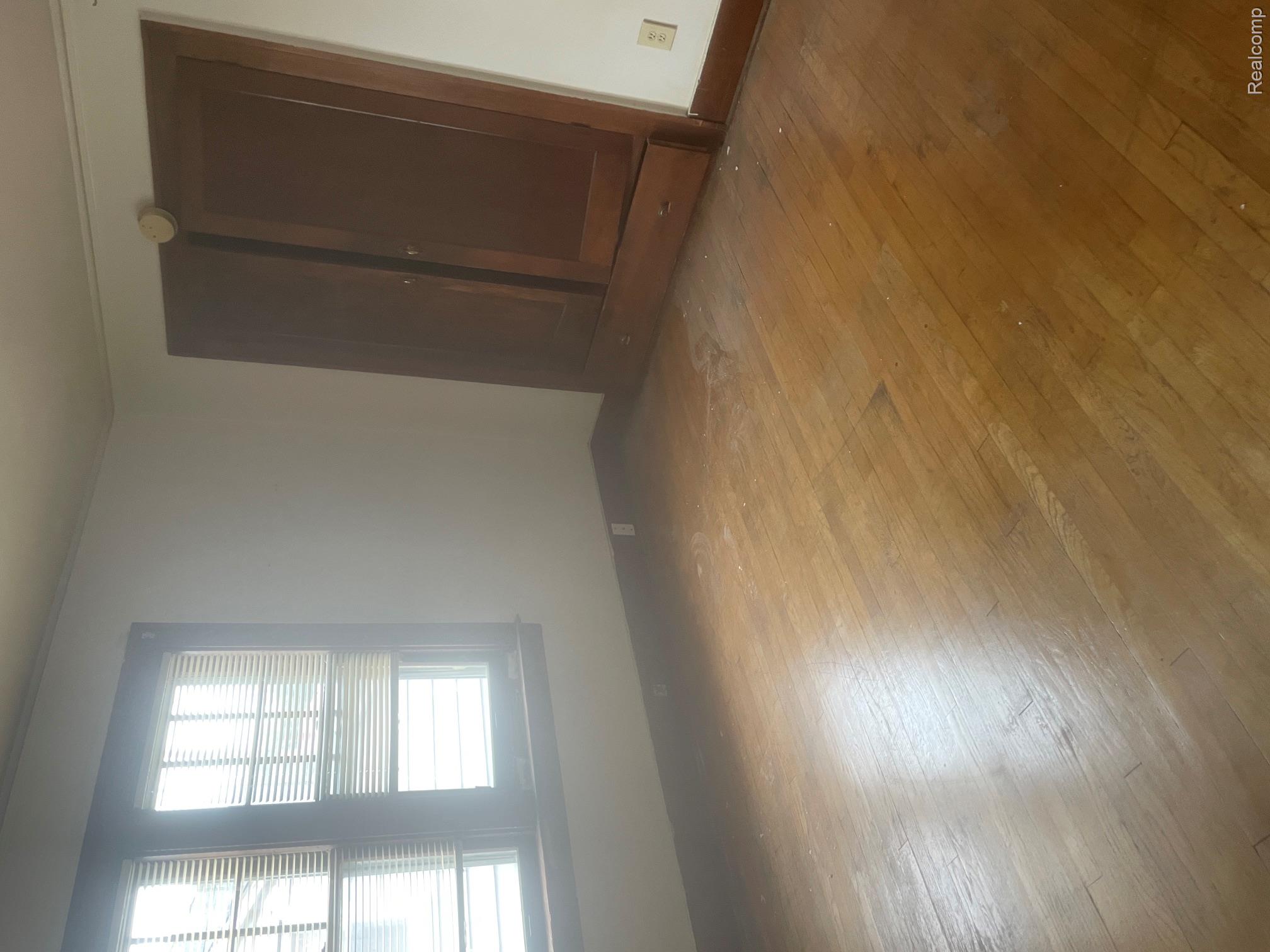 4553 Curtis Street Property Photo 23