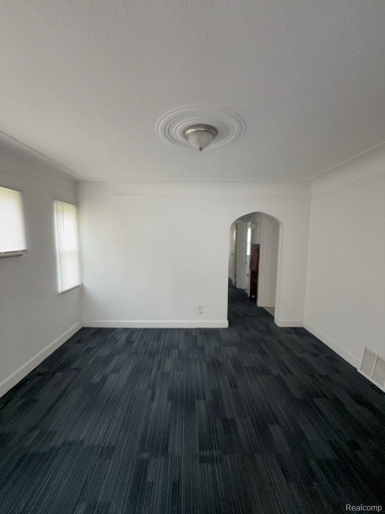 9164 Mendota Street Property Photo 7