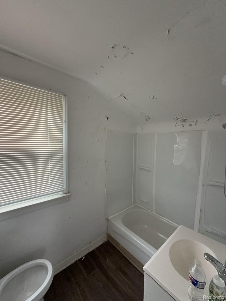 9164 Mendota Street Property Photo 17