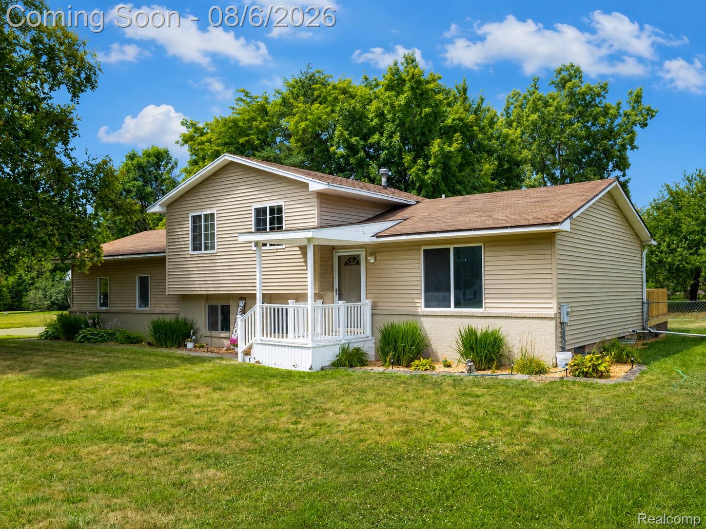 2425 Valley Church Drive Property Photo 1