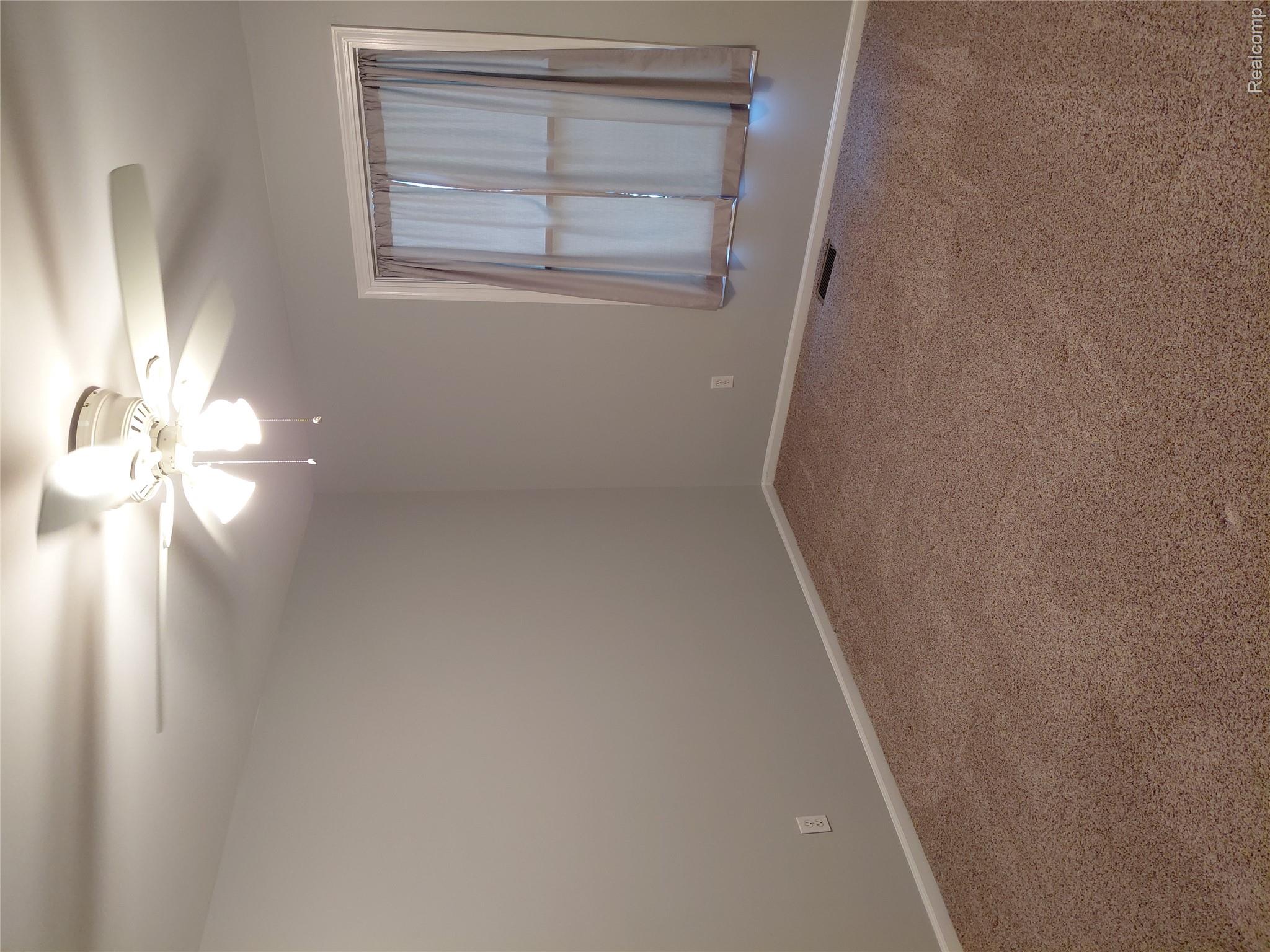 47752 River Woods Drive Property Photo 21