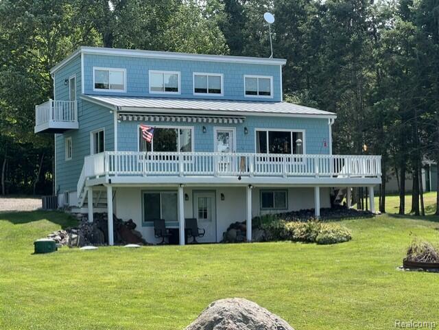 9199 East Shore Road Property Photo 1