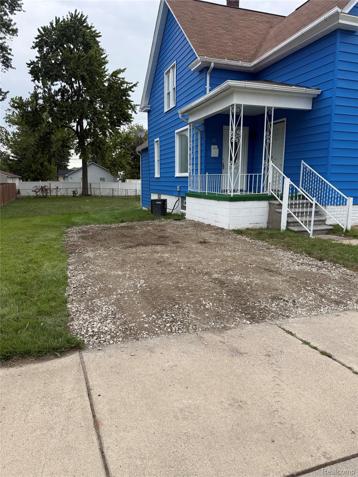 81 Fessenden Street Property Photo 1
