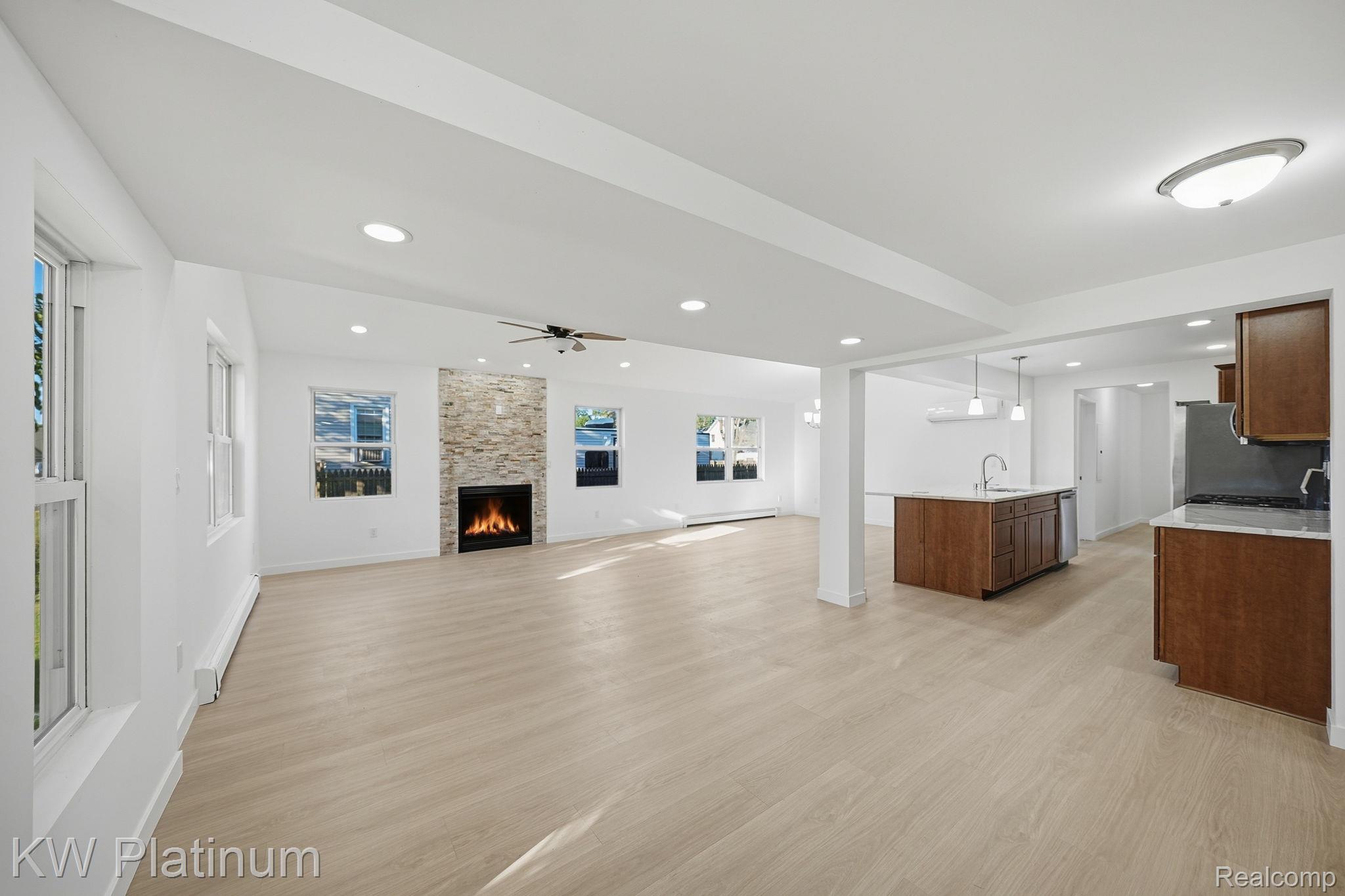 1309 Saint Clair Boulevard Property Photo 8