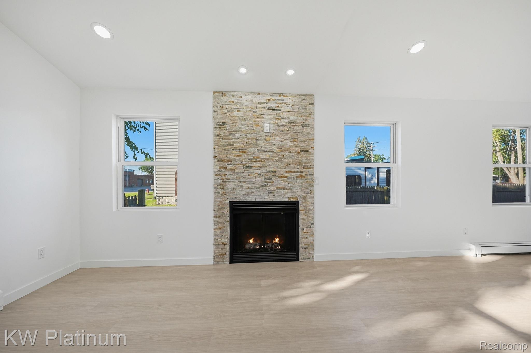 1309 Saint Clair Boulevard Property Photo 14