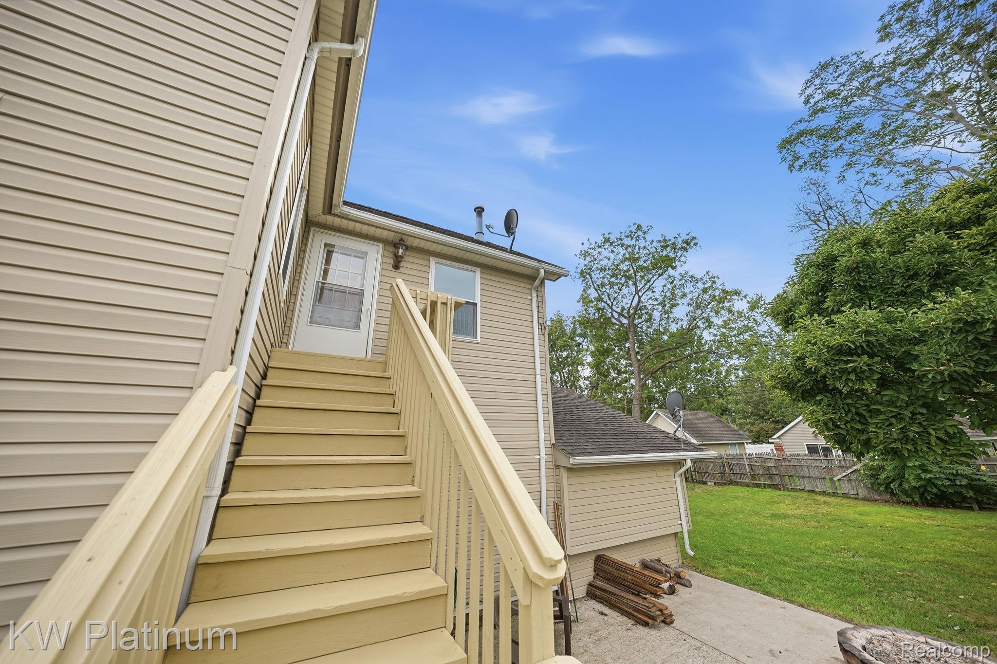 1309 Saint Clair Boulevard Property Photo 39