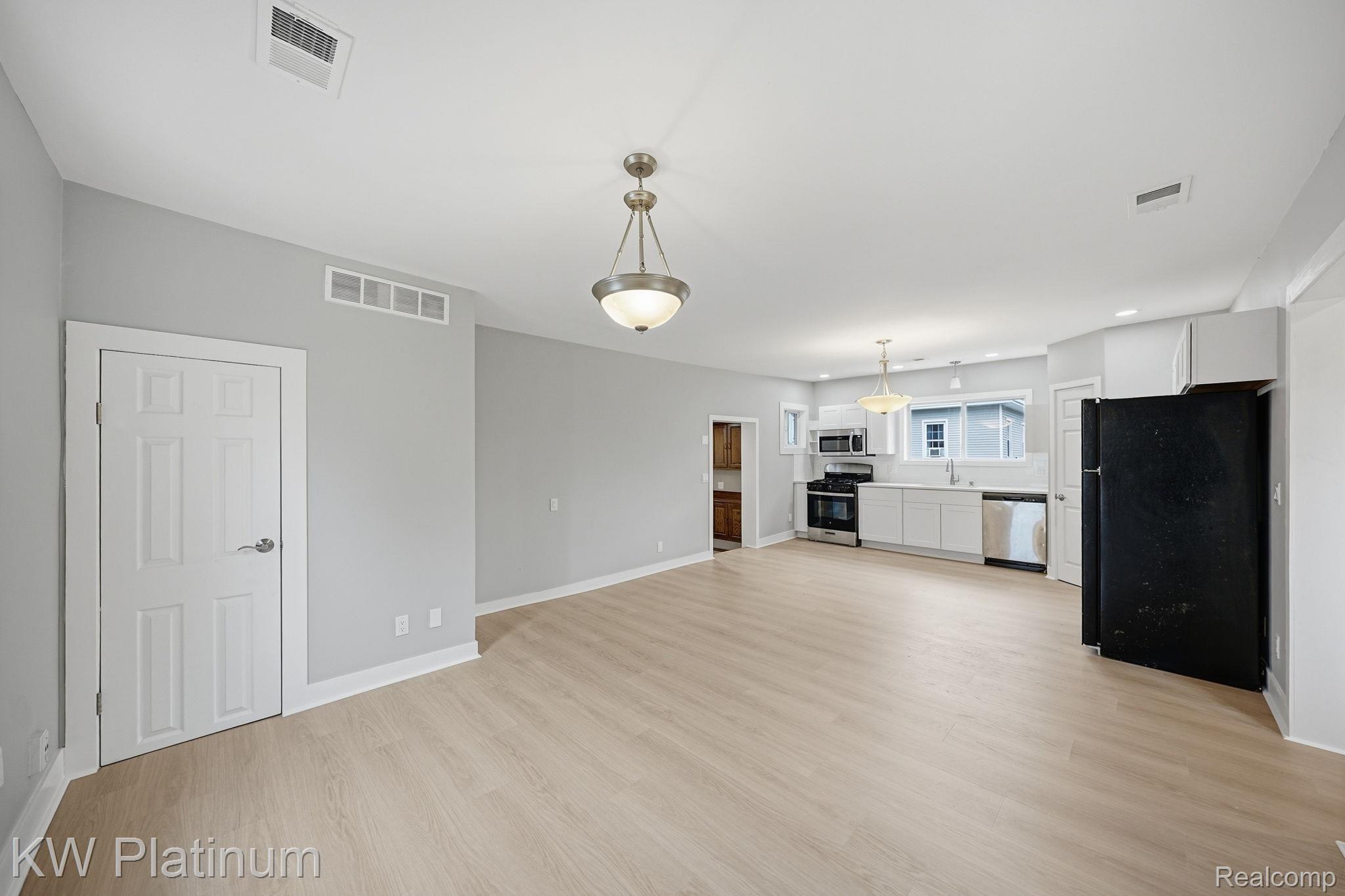 1309 Saint Clair Boulevard Property Photo 42