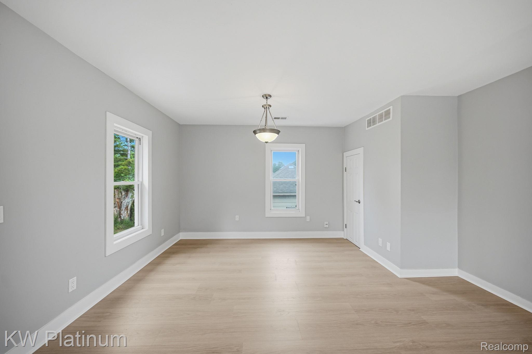 1309 Saint Clair Boulevard Property Photo 43