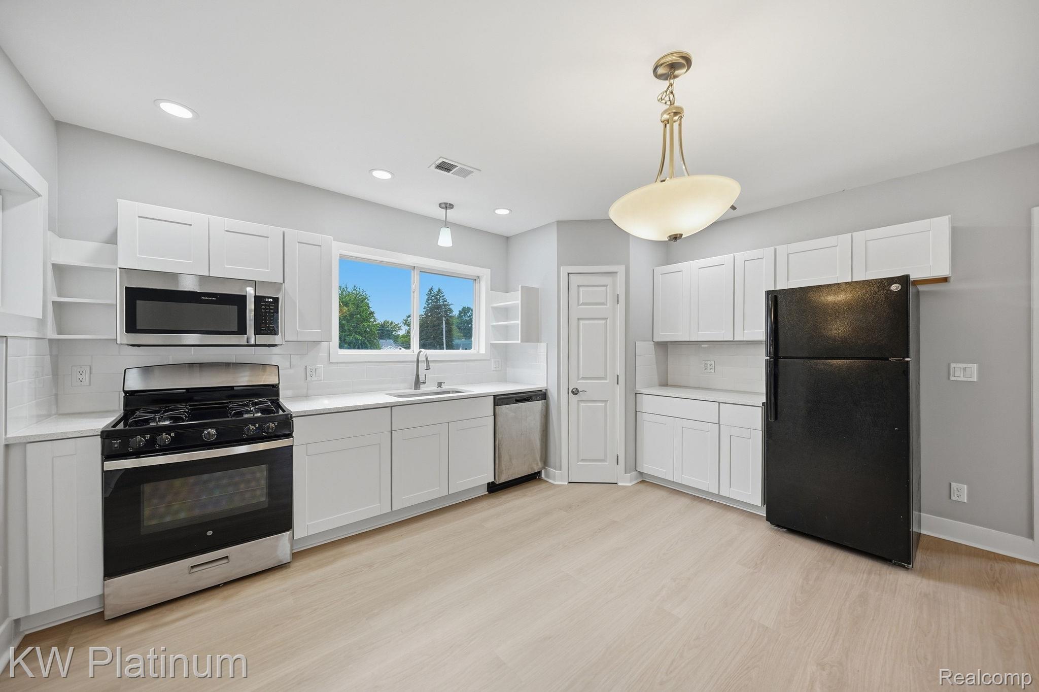 1309 Saint Clair Boulevard Property Photo 45