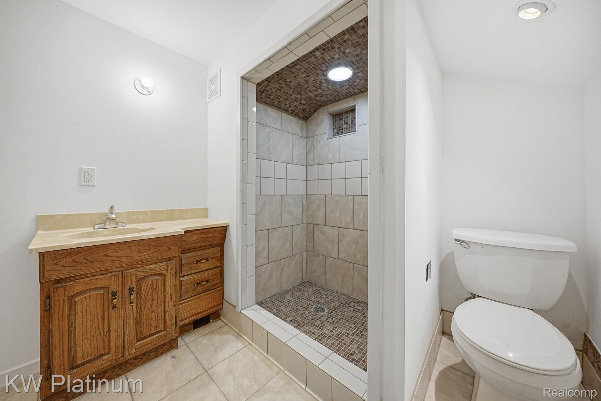 1309 Saint Clair Boulevard Property Photo 54