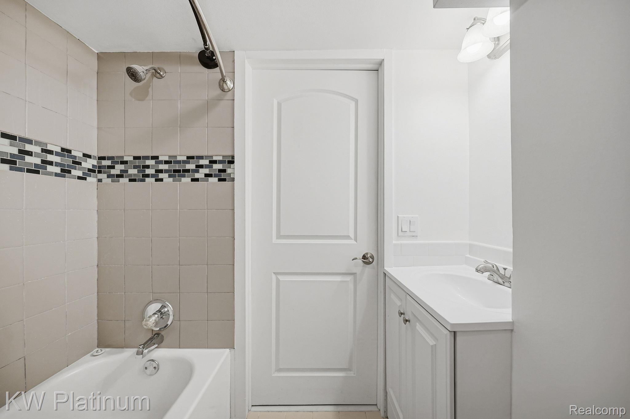 1309 Saint Clair Boulevard Property Photo 58