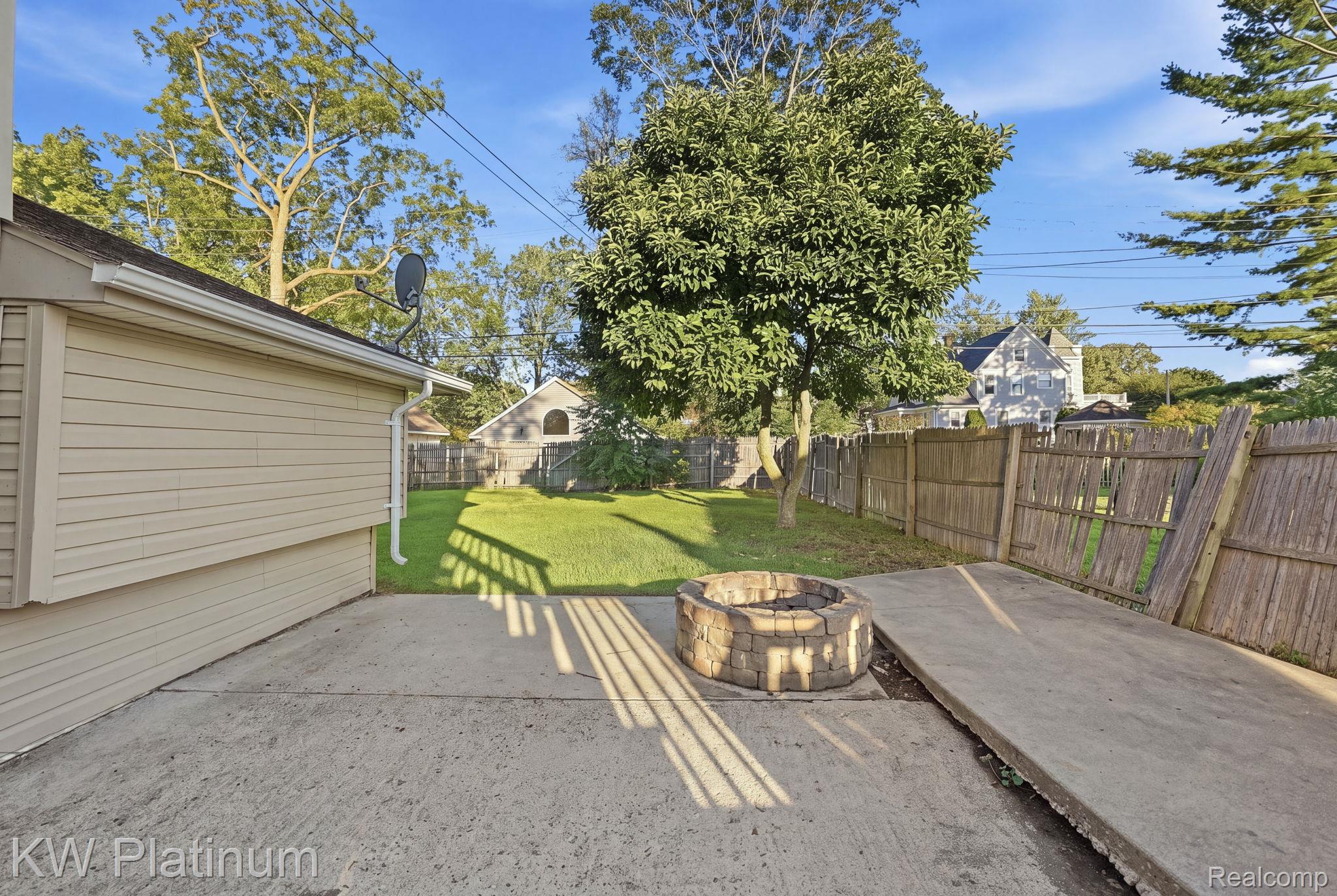 1309 Saint Clair Boulevard Property Photo 59