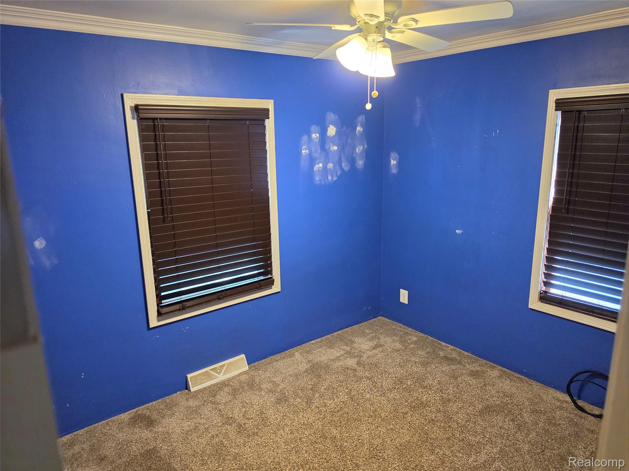 4930 Campbell Street Property Photo 9