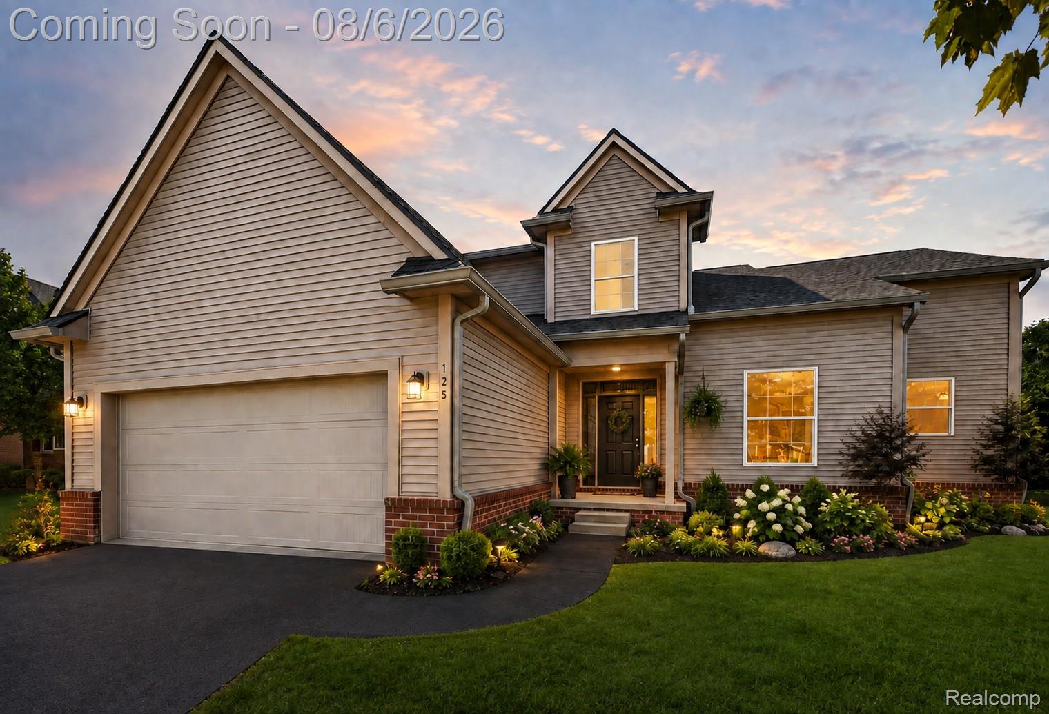 125 Ridge Field Court Property Photo 1
