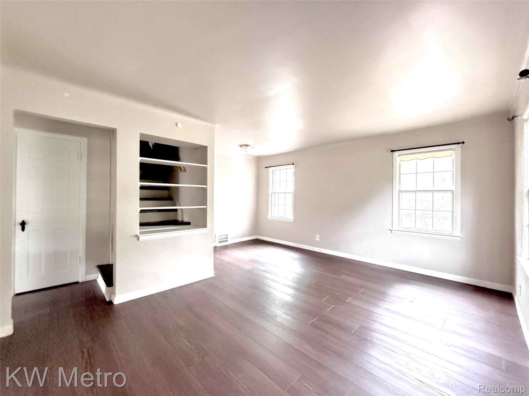 1305 Collegewood Street Property Photo 14