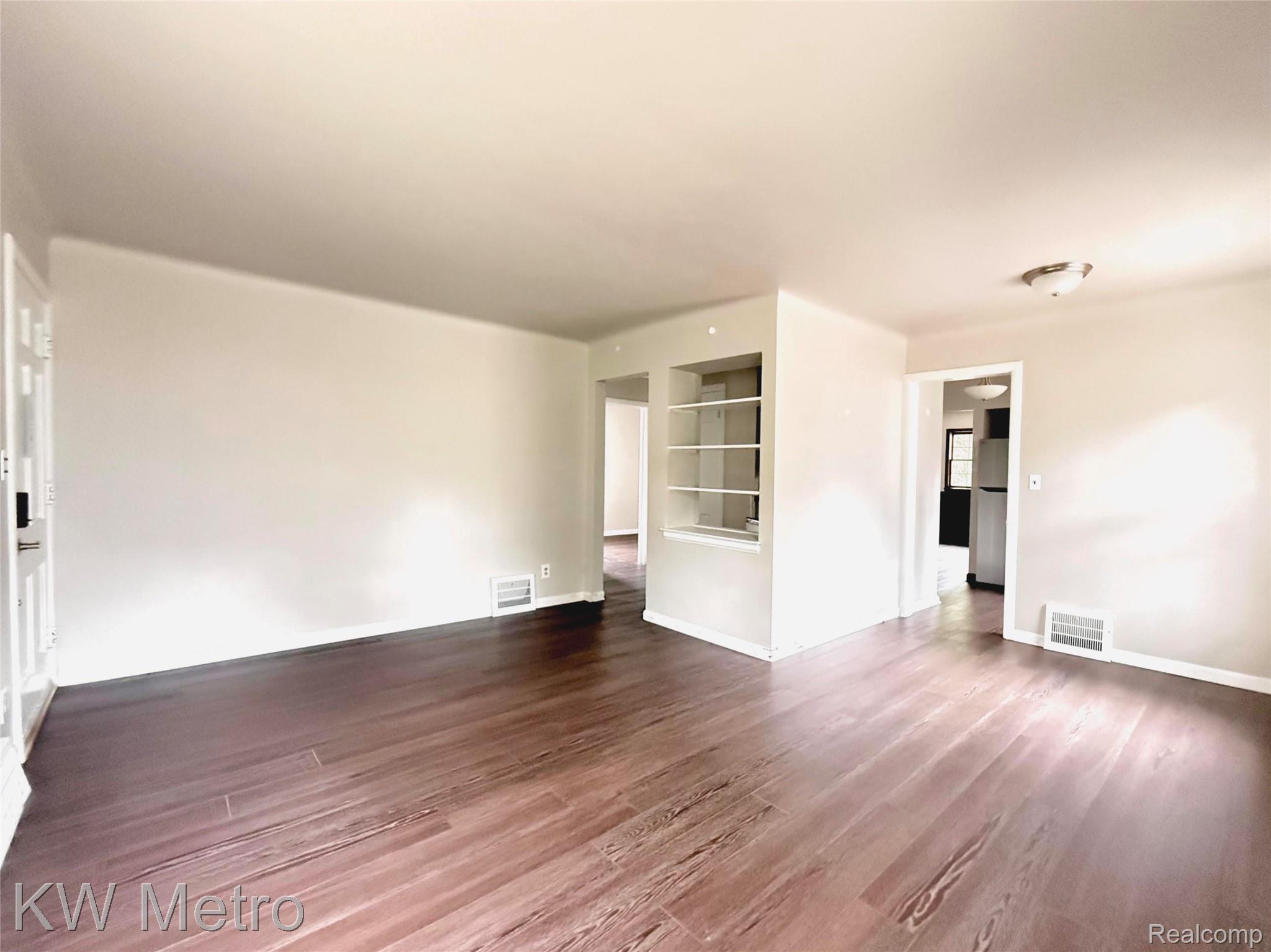 1305 Collegewood Street Property Photo 16