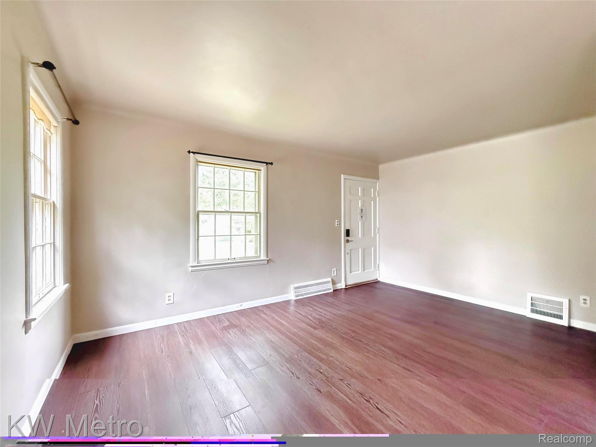 1305 Collegewood Street Property Photo 17