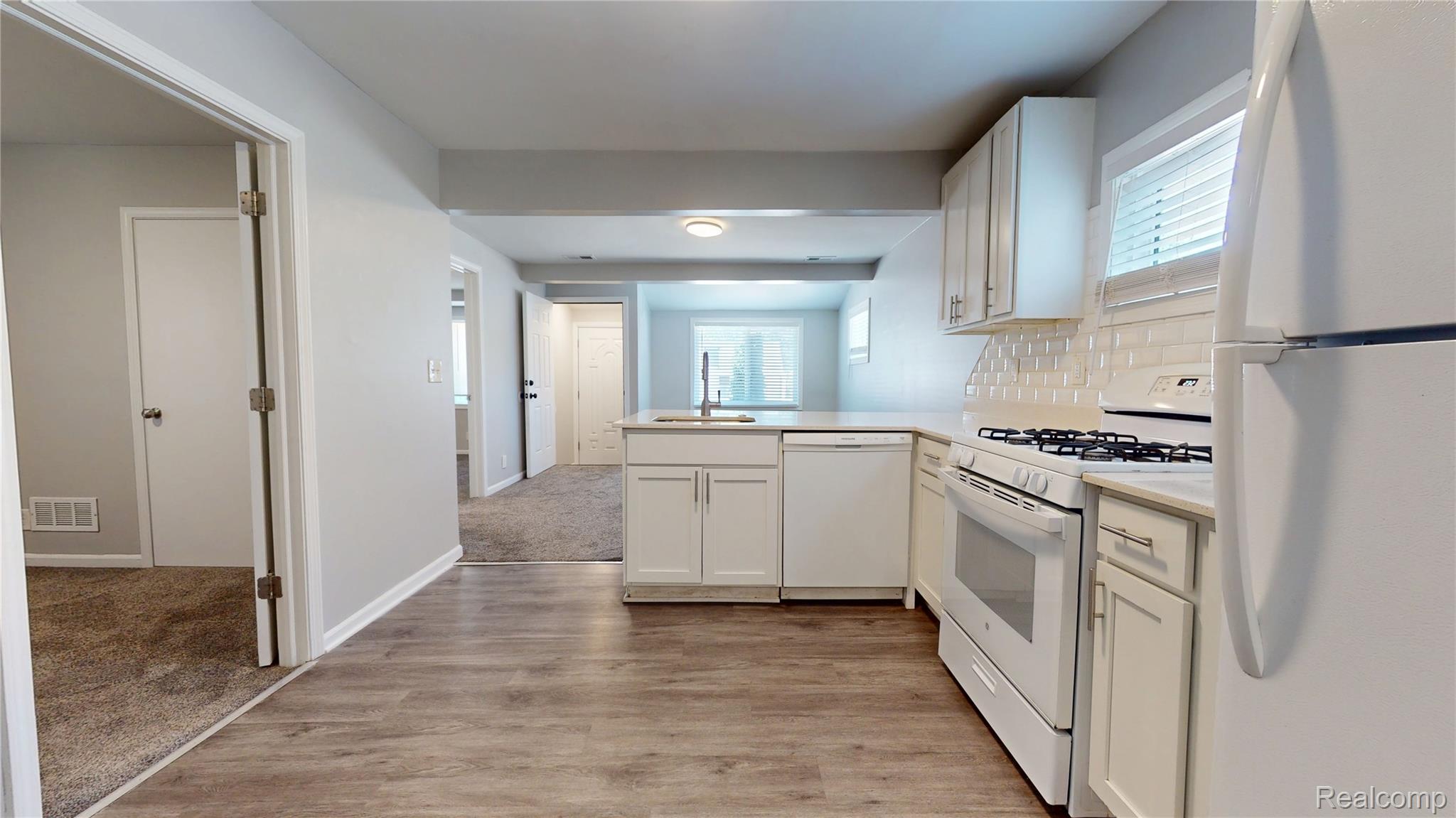 7260 Studebaker Avenue Property Photo 3