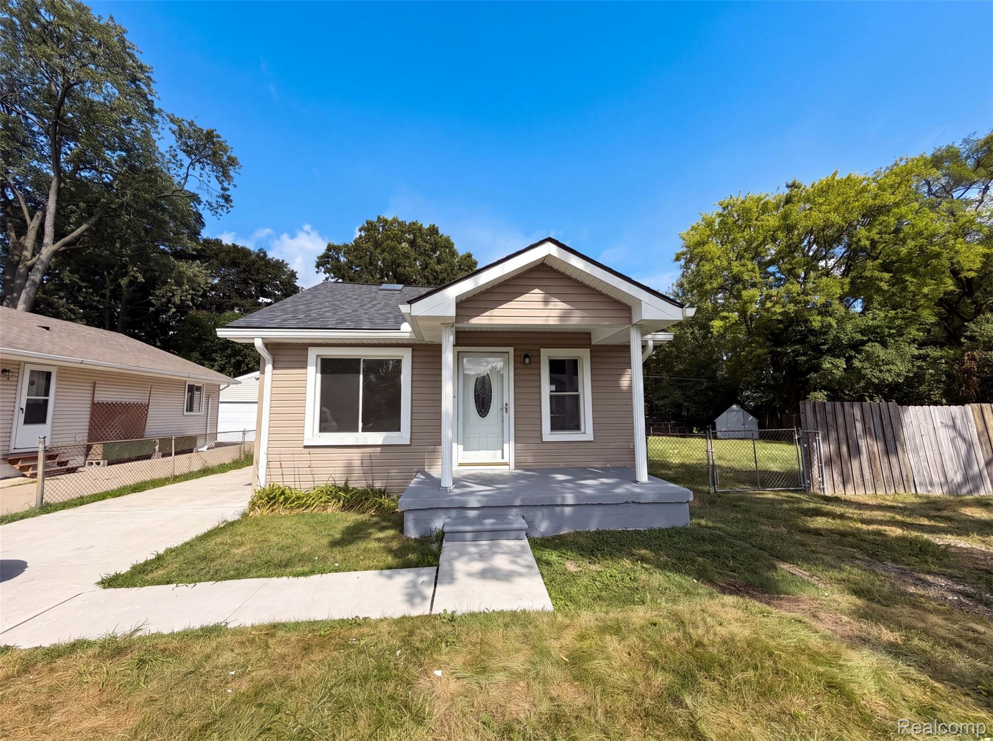 21420 Jefferson Street Property Photo 1