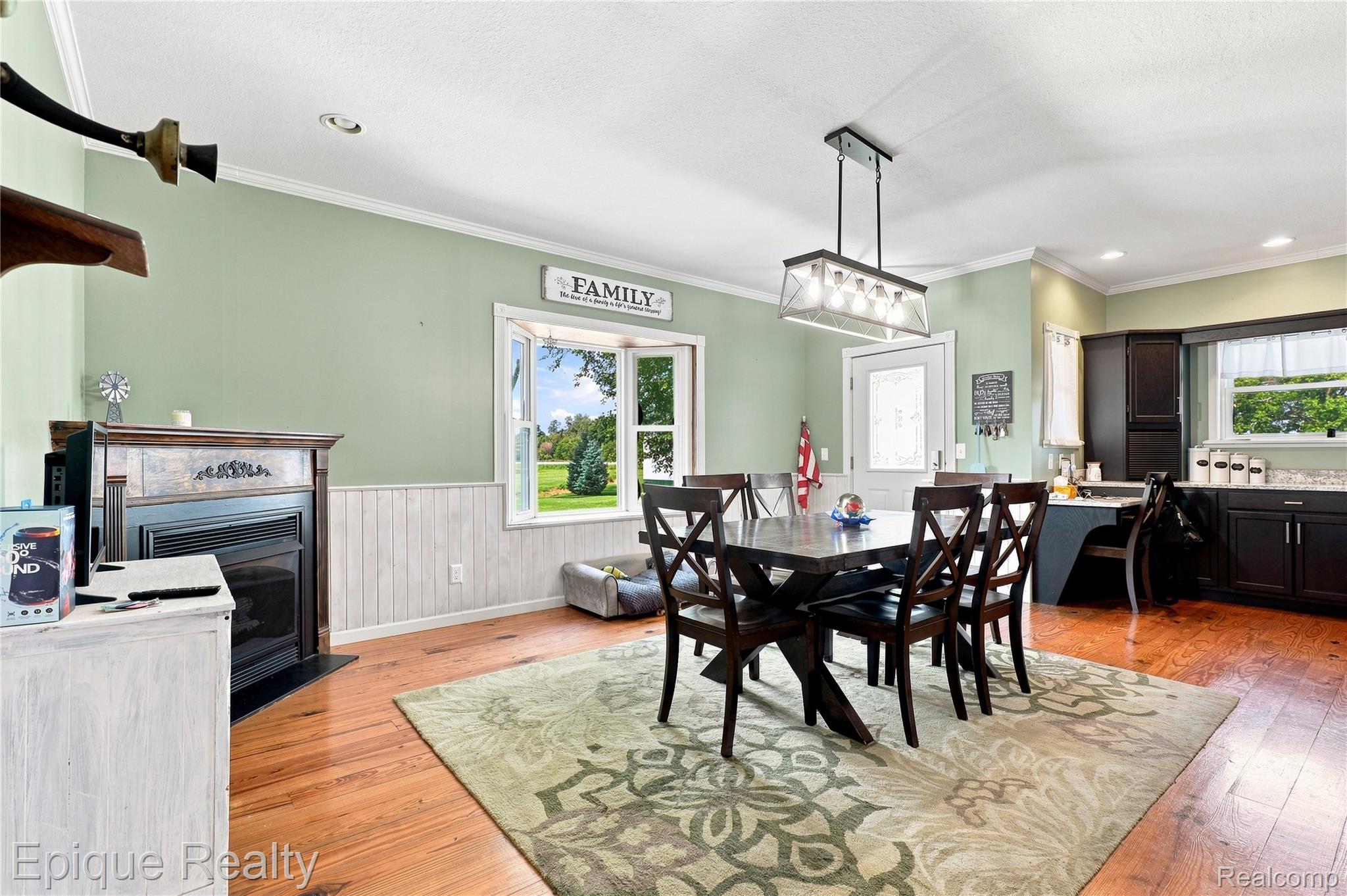 7228 Yankee Road Property Photo 25