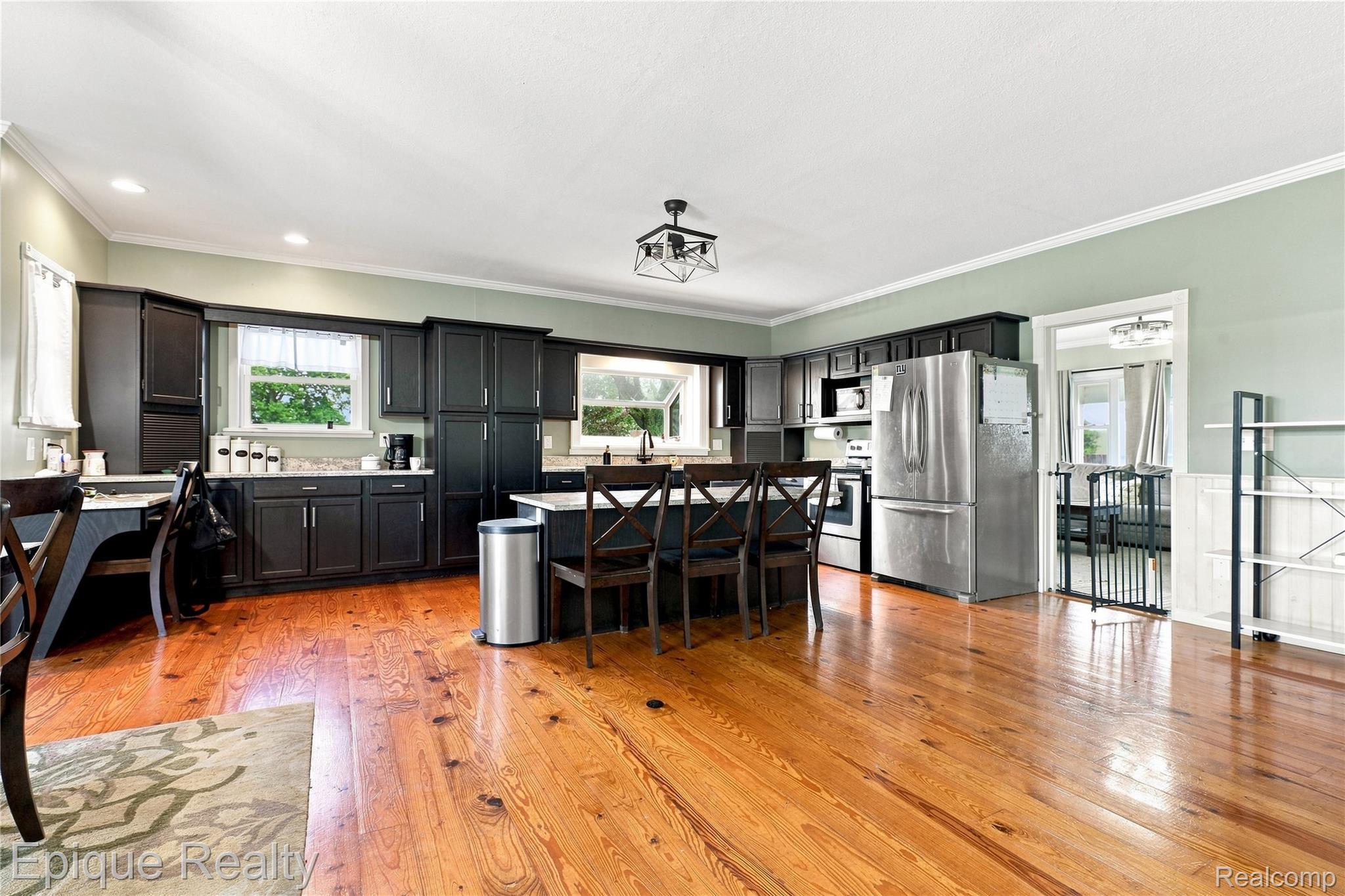 7228 Yankee Road Property Photo 32