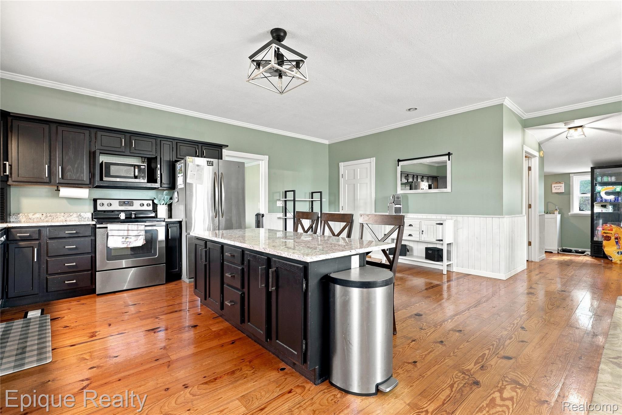 7228 Yankee Road Property Photo 33