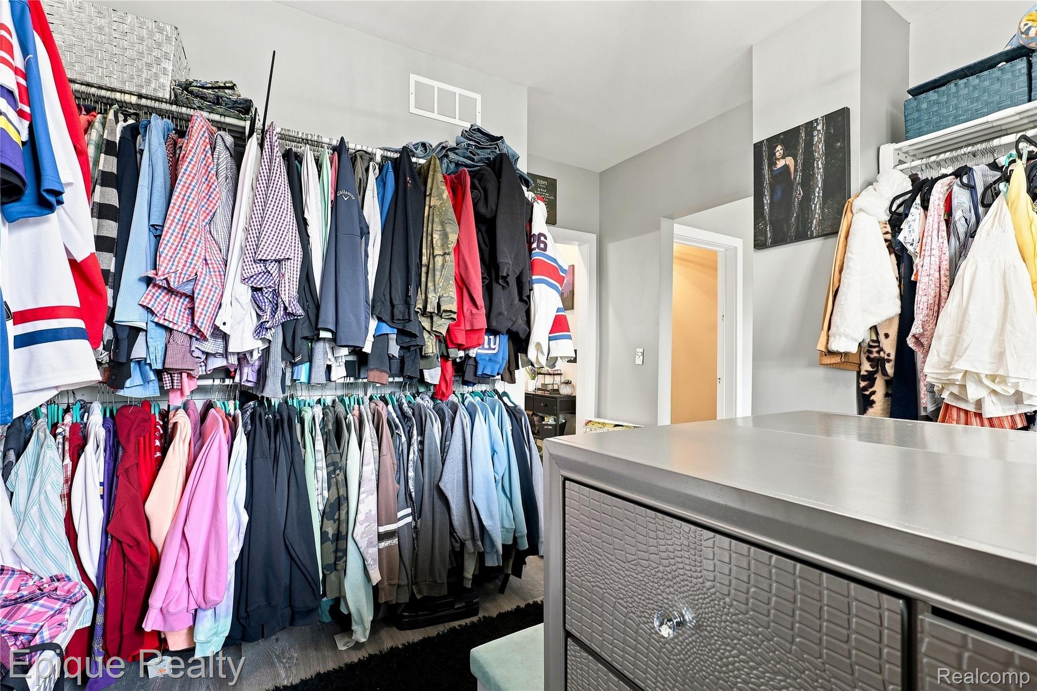 7228 Yankee Road Property Photo 55