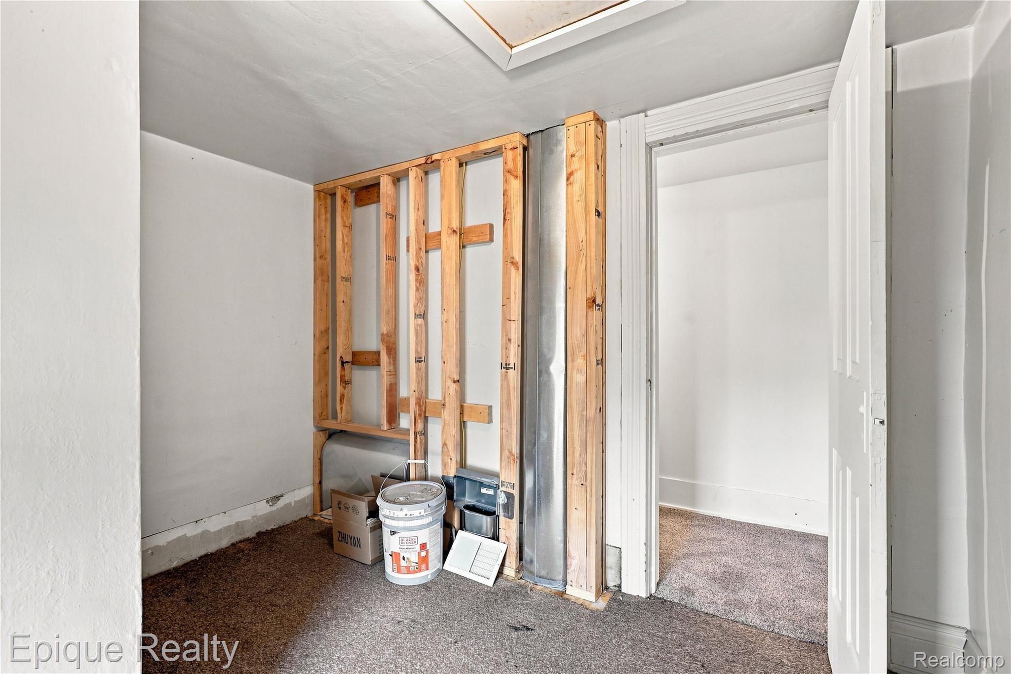 7228 Yankee Road Property Photo 61