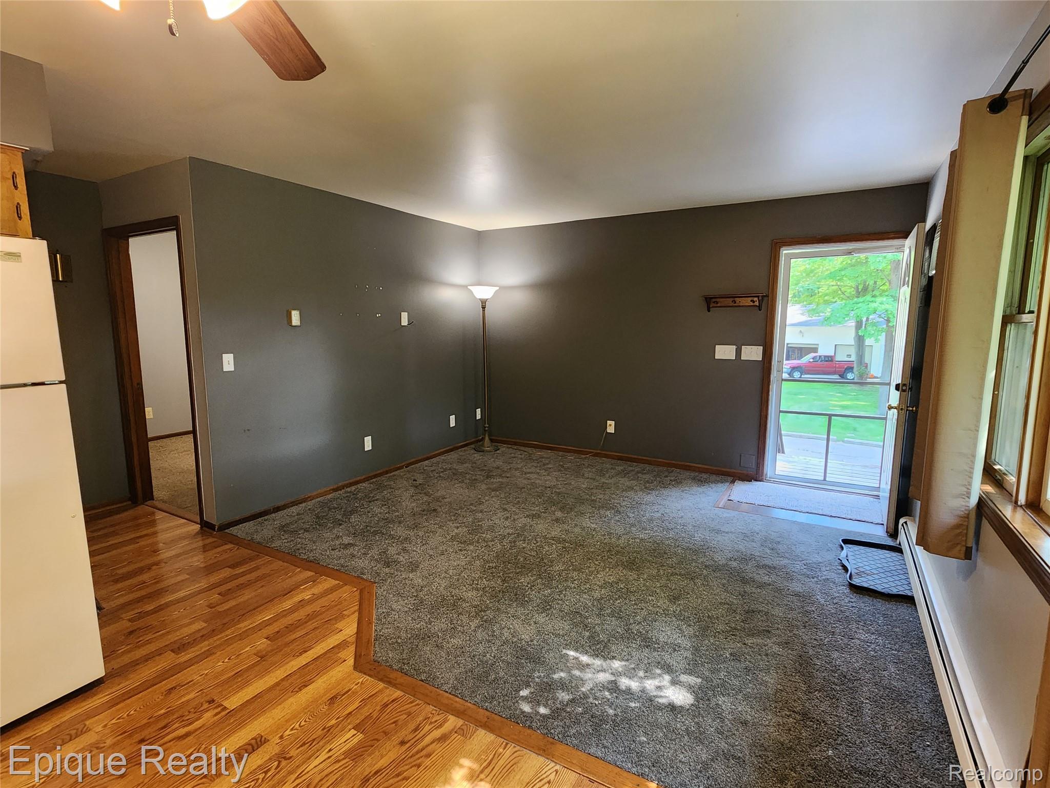 5629 Lapeer Road Property Photo 4