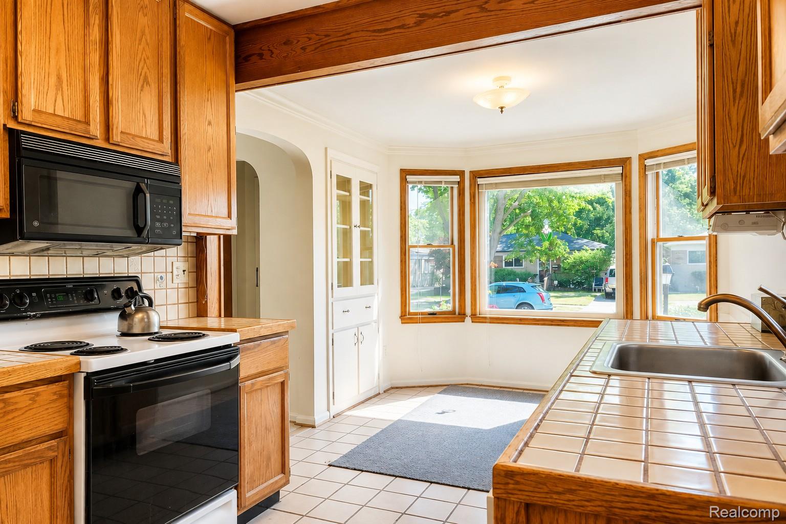 11745 Riverdale Property Photo 4