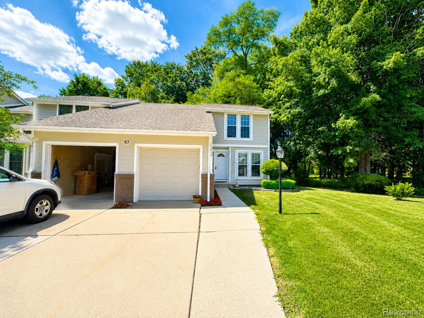 22859 Cranbrooke Drive Property Photo 4