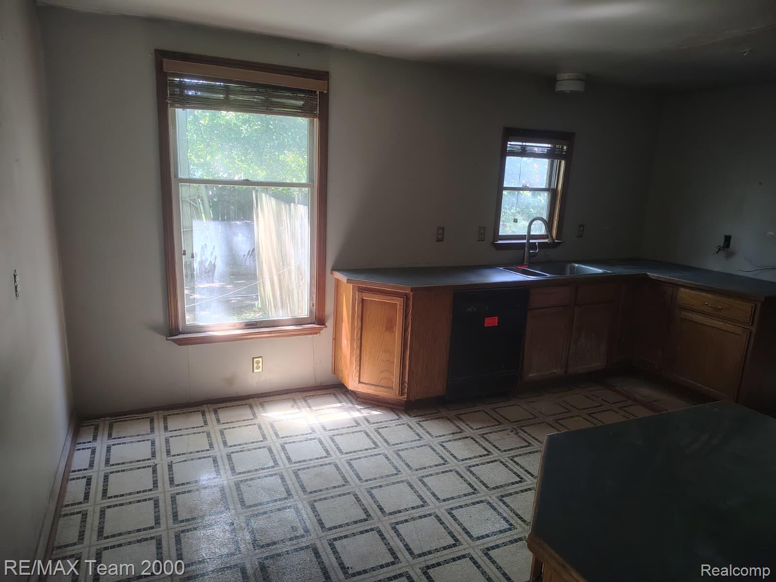 22500 Sumpter Road Property Photo 5